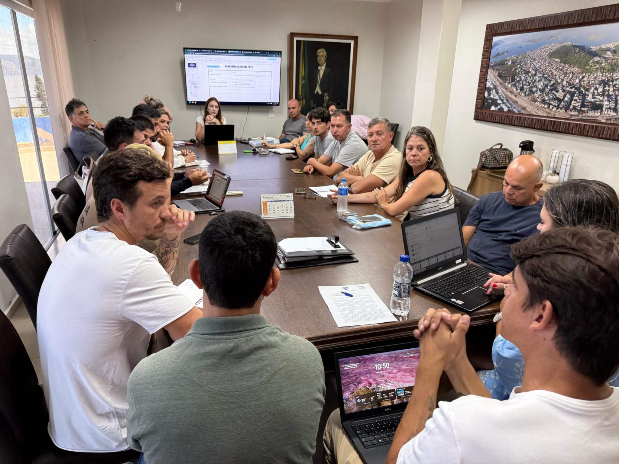 Prefeitura de Laguna avalia sucesso do Carnaval 2025 e planeja melhorias para a próxima edição