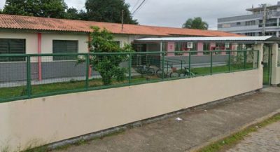 Adolescente relata episódios de injúria racial na escola Aderbal Ramos da Silva, em Tubarão