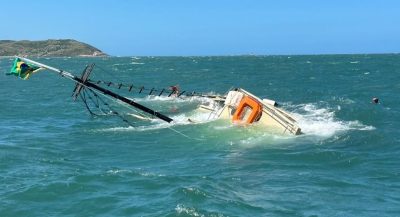 naufragio-escuna-22-dez-25