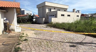 rua-arvore-interdicao-defesa-civil-28-dez-25.jpg_